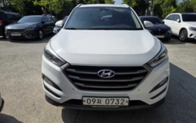 올뉴투싼 중고차 올뉴투싼 디젤 1.7 2WD 매물 사진 19 - 2016/02 197,259km